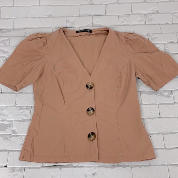 💰Bundle 3/$30 Zara Woman Button up puff shirt sleeve top blouse M pink salmon - Picture 1 of 10